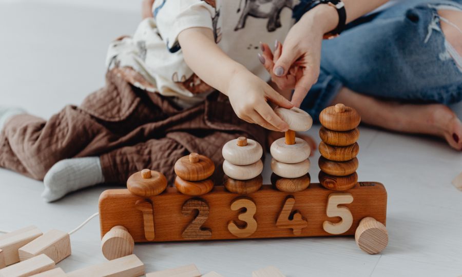 os benefícios dos brinquedos educativos no desenvolvimento infantil
